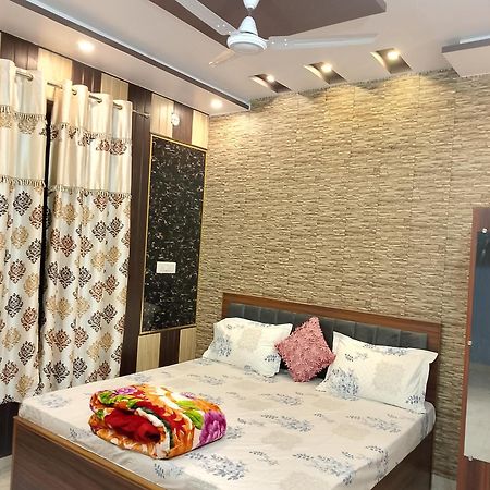 Bhardwaj Darbar Hotel Varanasi Ngoại thất bức ảnh