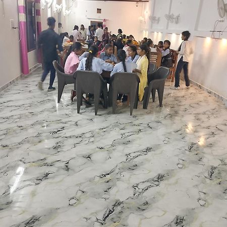 Bhardwaj Darbar Hotel Varanasi Ngoại thất bức ảnh